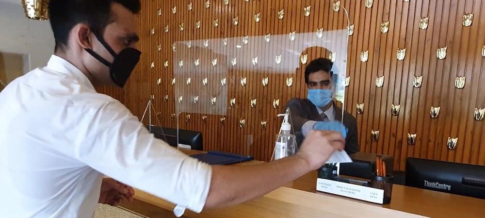 Golden Suites Gurgaon Inde Hotels Ngoại thất bức ảnh