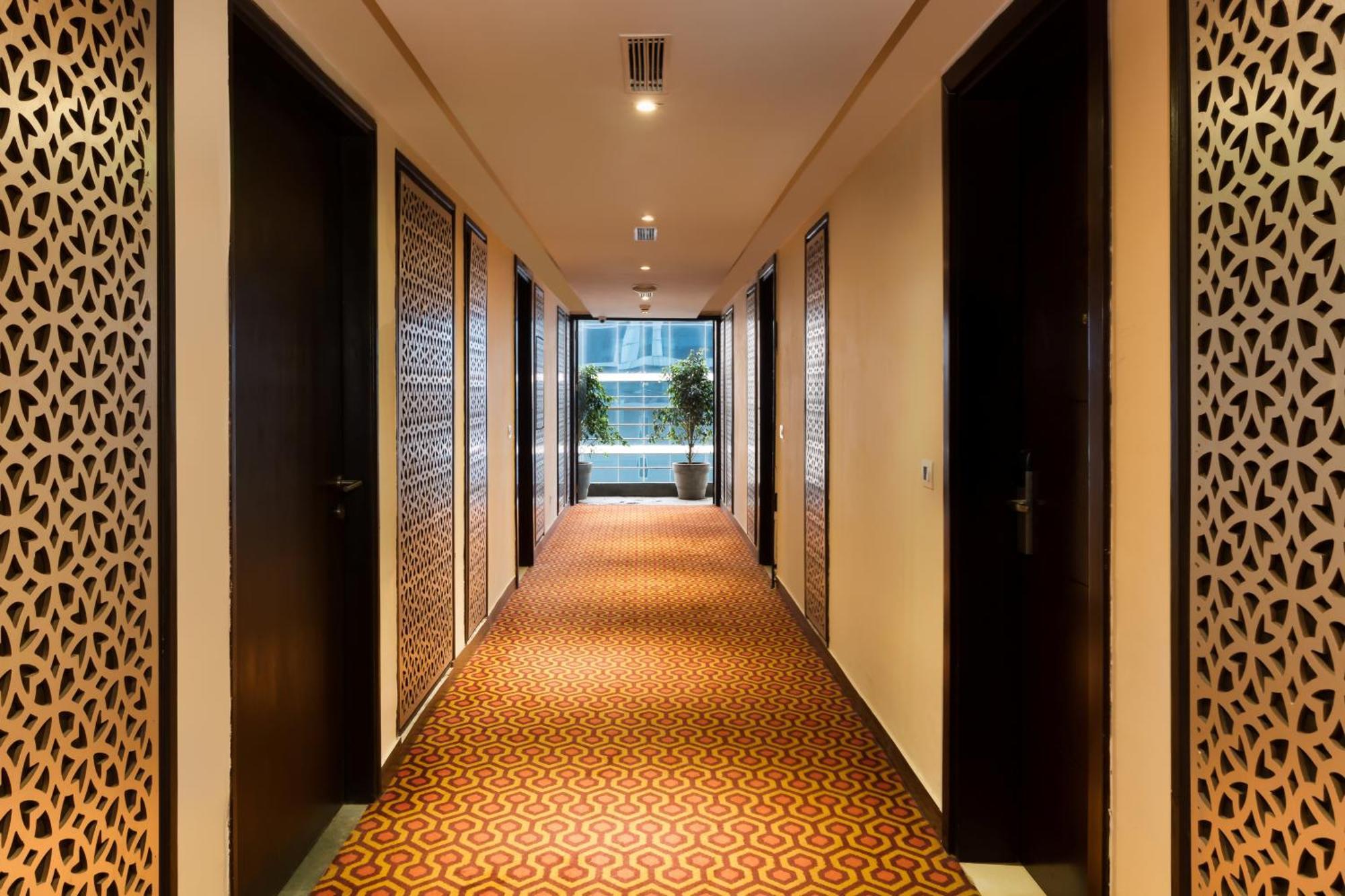 Golden Suites Gurgaon Inde Hotels Ngoại thất bức ảnh