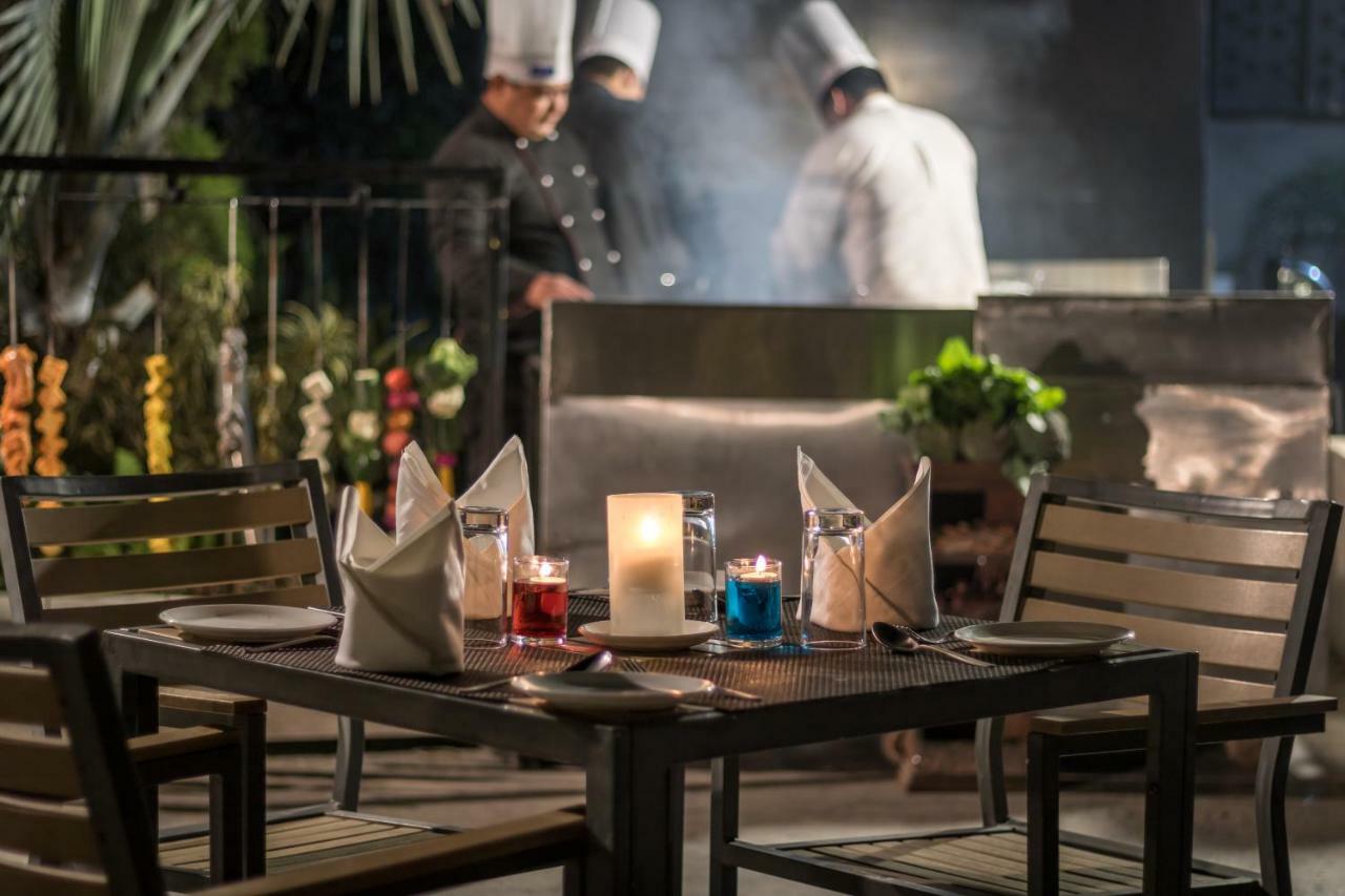Golden Suites Gurgaon Inde Hotels Ngoại thất bức ảnh