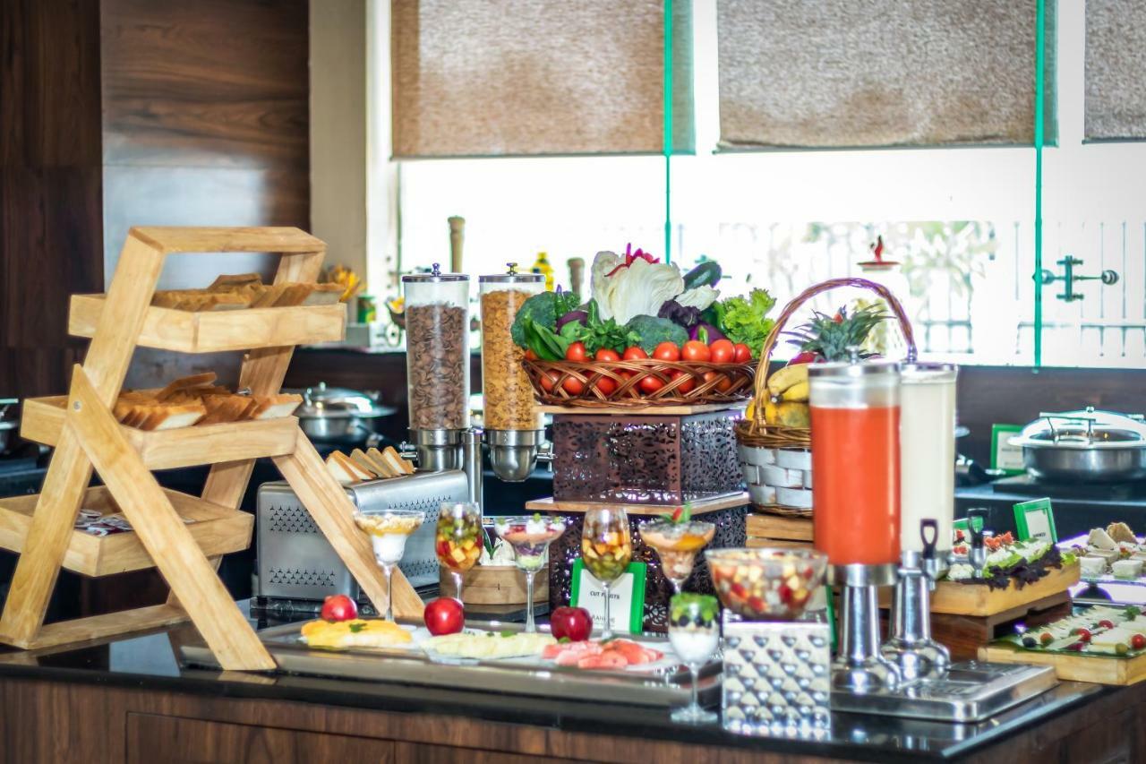Golden Suites Gurgaon Inde Hotels Ngoại thất bức ảnh