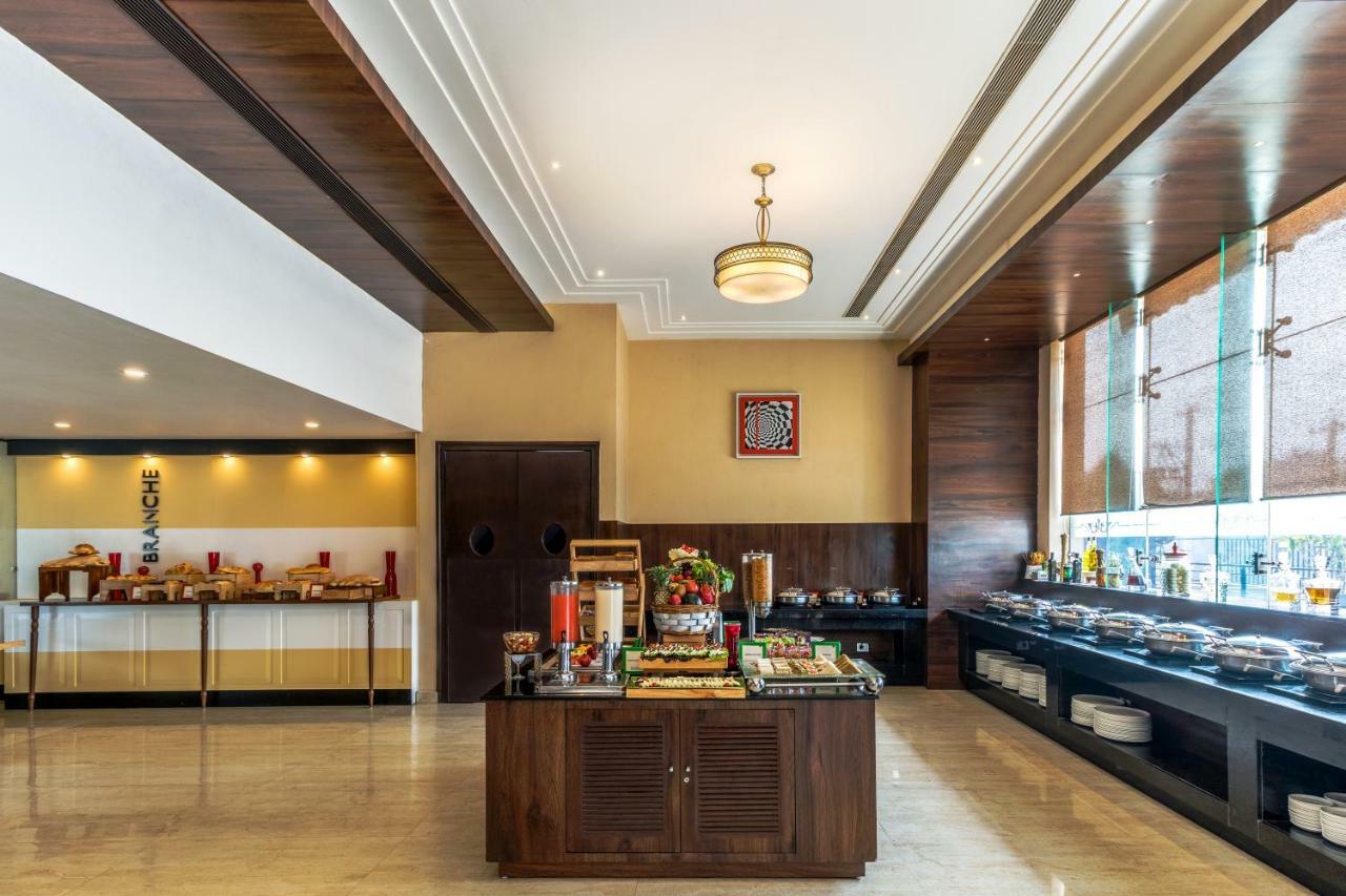Golden Suites Gurgaon Inde Hotels Ngoại thất bức ảnh