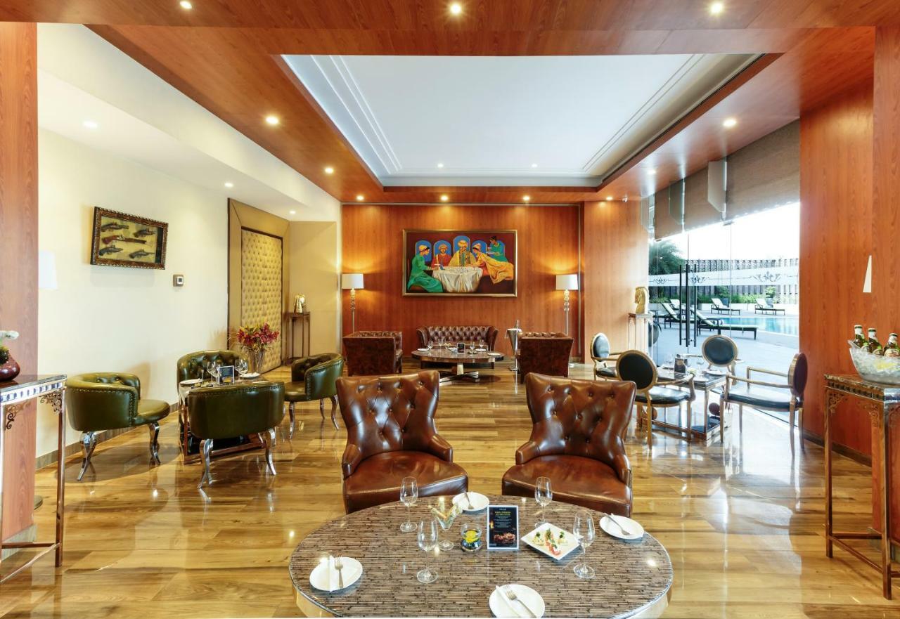 Golden Suites Gurgaon Inde Hotels Ngoại thất bức ảnh