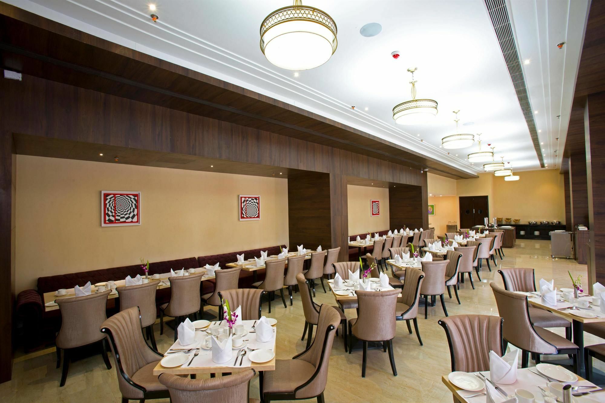 Golden Suites Gurgaon Inde Hotels Ngoại thất bức ảnh
